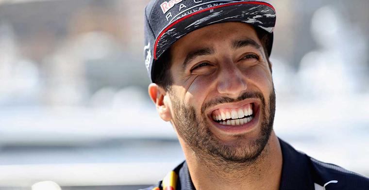Ricciardo: Incident tussen Vettel en Hamilton zat eraan te komen..