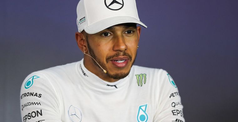 Lewis Hamilton zegt sorry tegen Verstappen