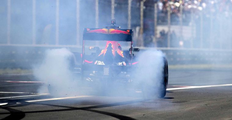 Drie Red Bull Formule 1 wagens te bewonderen tijdens Jumbo Racedagen