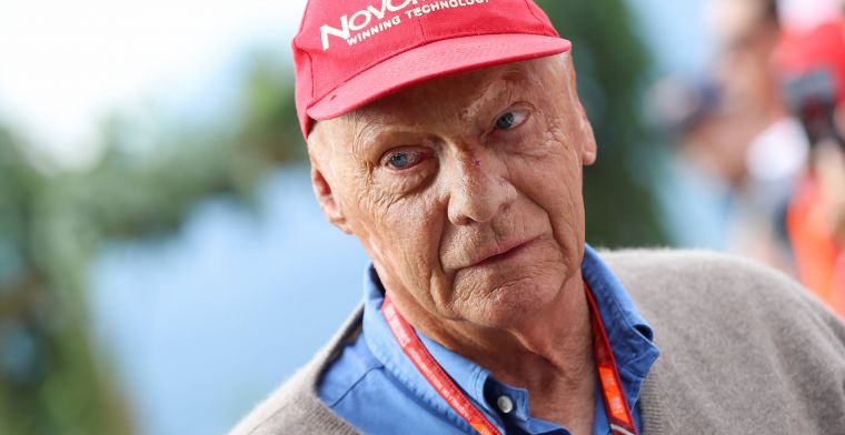 Niki Lauda had veel meer dan een griepje: lag ruim een week op de intensive care