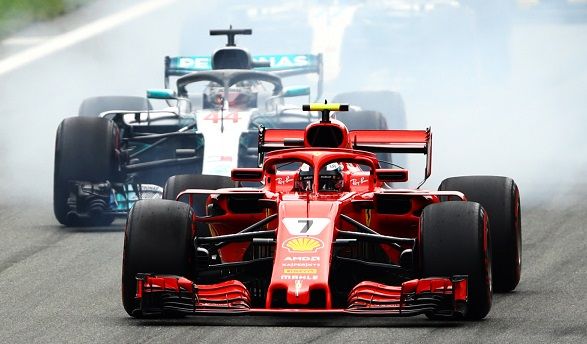 Vettel bezweert: 'ik ga laatste races agressief rijden'