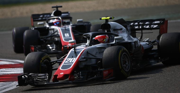 Haas kritisch op FIA: Mercedes komt ermee weg en wij worden gestraft
