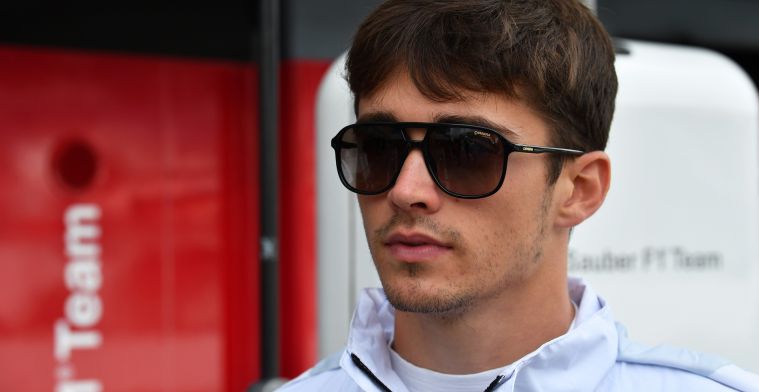 Leclerc vereerd titelrivaal Lewis Hamilton te worden genoemd