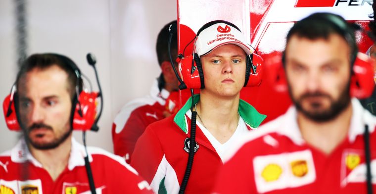 Update BBC: 'Mick Schumacher zou hebben getekend bij Ferrari'