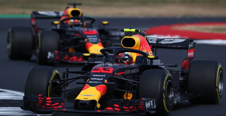 Ricciardo: 'Als Verstappen in 2019 wereldkampioen wordt... prima'