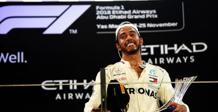 MotoGP-coureurs nodigen Lewis Hamilton uit om hun motor uit te proberen