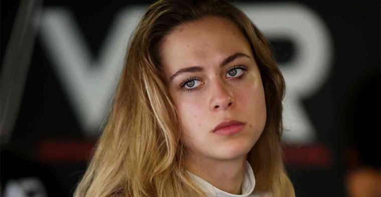 Sophia Floersch wil weer racen na crash in Macau