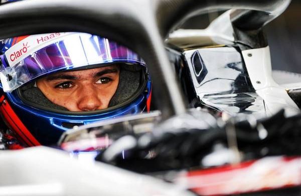 Testcoureur Pietro Fittipaldi al in actie tijdens wintertests voor Haas