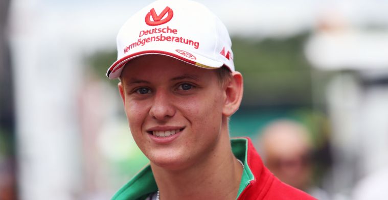 'Schumacher rijdt in Bahrein voor Alfa Romeo Racing in de Young Driver Tests'