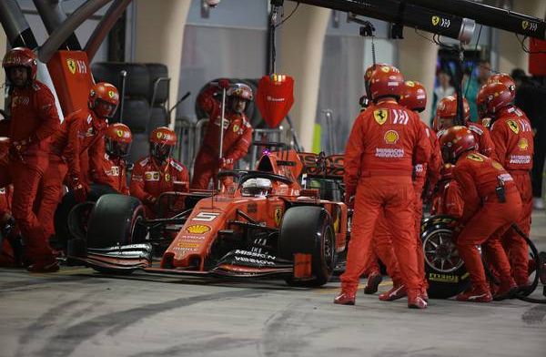 Tim Coronel twijfelt… ‘is Vettel nog Ferrari waardig?’
