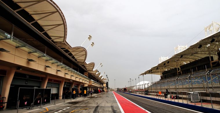 Middagupdate tests Bahrein: Grosjean snelste, regen zorgt voor vroege lunchpauze