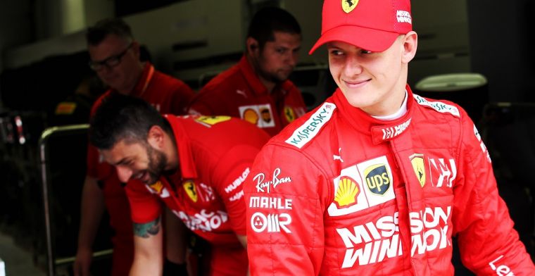 Vettel: Tot dusver heeft Mick Schumacher het goed gedaan