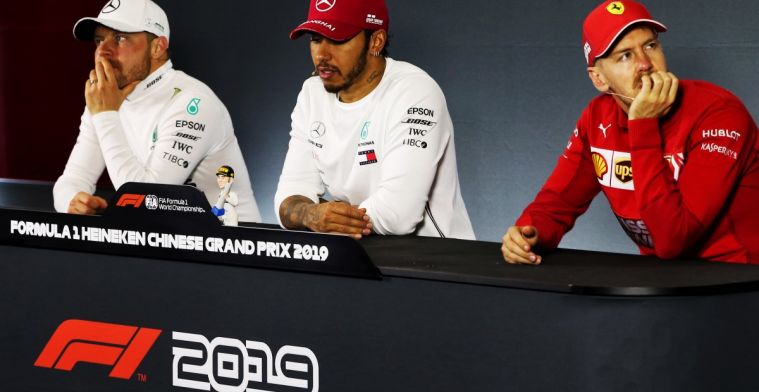 Sebastian Vettel windt zich op tegen de pers over vragen teamorder