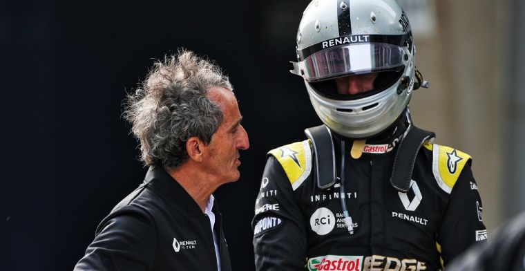Prost: 'Mercedes en Ferrari zijn oorlogsmachines en top drie is onbereikbaar'