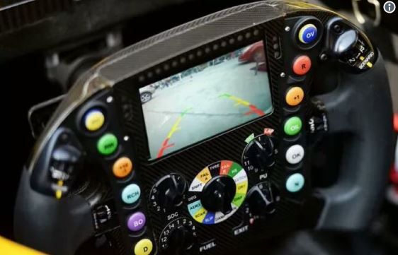 UPDATE: Ricciardo krijgt een gridstraf voor zijn blunder