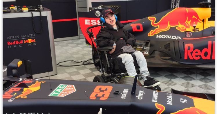  Zieke Pleun ziet droom (wederom) uitkomen dankzij Verstappen en Red Bull Racing