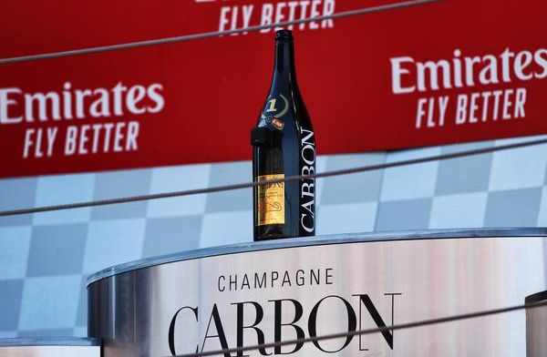 Waarom er een replica van een champagnefles in de fabriek van Alfa Romeo staat