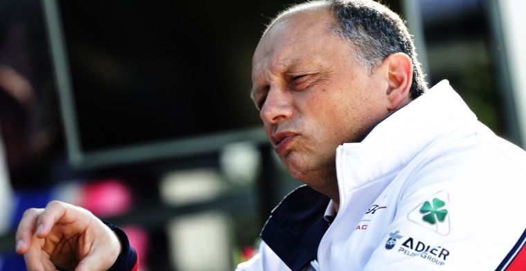 Alfa Romeo-teambaas Vasseur schuldbewust: Te makkelijk om het pech te noemen