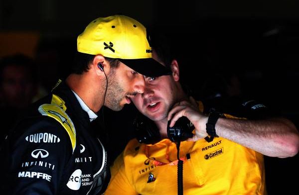 Daniel Ricciardo kijkt jaloers naar de vooruitgang bij McLaren