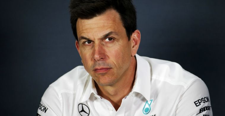 Wolff is verrast door kwalificatie: Ik had Ferrari veel sneller verwacht
