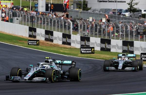 Bottas wil Rosberg niet kopiëren: ''Ik praat liever tegen mezelf''