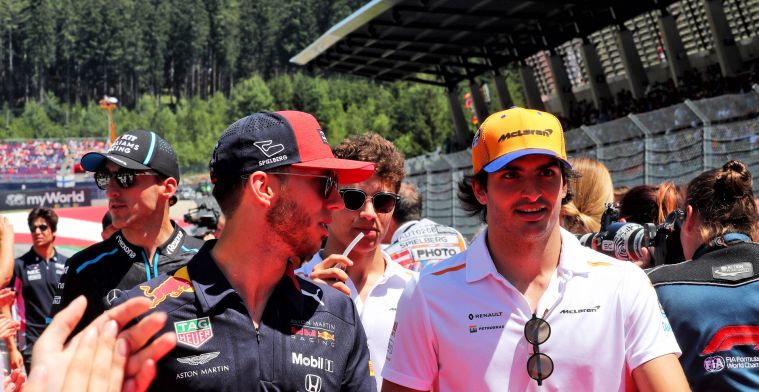 Sainz vergelijkt aanpak Red Bull en McLaren: Red Bull onderschat dat echt