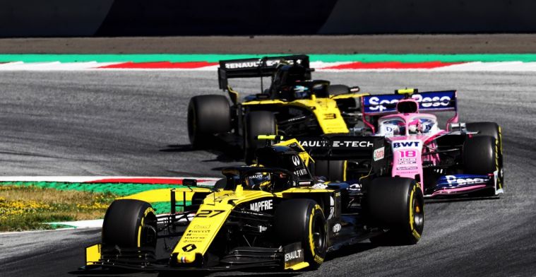 Ricciardo en Hülkenberg zitten gevangen in hun auto