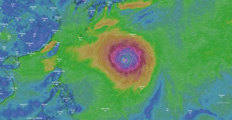 Weerupdate Japan: 'Super-tyfoon' Hagibis lijkt kwalificatie te gaan ontregelen