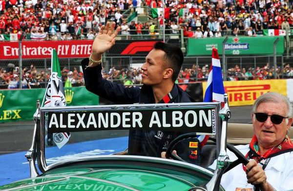 Albon reed in Mexico zijn beste race voor Red Bull
