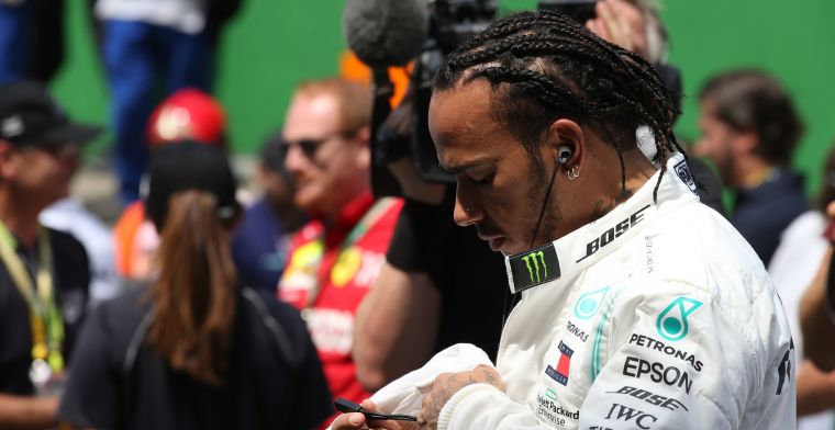 Hamilton kritisch op paydrivers in Formule 1: Alleen maar rijke families