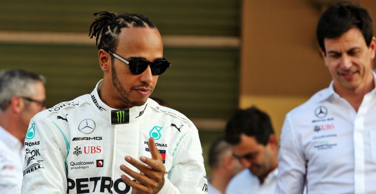 Hamilton niet bang voor Mercedes-exit: Ik zal hen geruststellen dit weekend