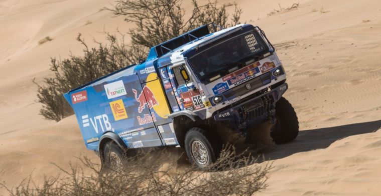 Dakar etappe 1: Lekke banden, verrassende winnaars en problemen voor Nederlanders