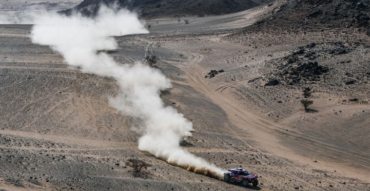 Van Loon tevreden in Saudi-Arabië: Meteen een echte Dakar etappe!