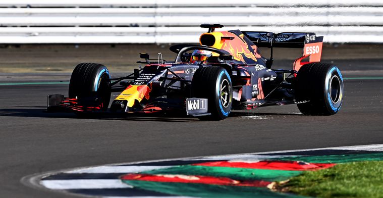 Video en foto's | Red Bull RB16 en Verstappen voor het eerst op de baan