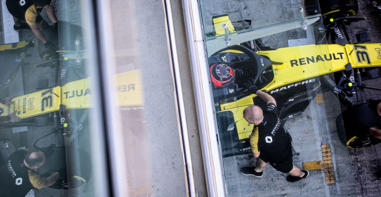 F1 Social Stint | Eerste beelden van nieuwe Renault op snelheid in Barcelona