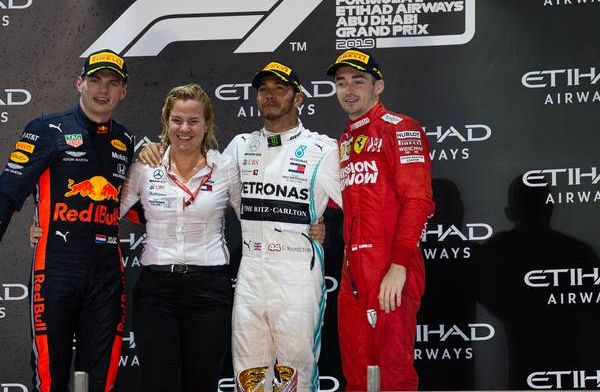 Button over Hamilton: ''Hij wil meer concurrentie van Verstappen en Leclerc''