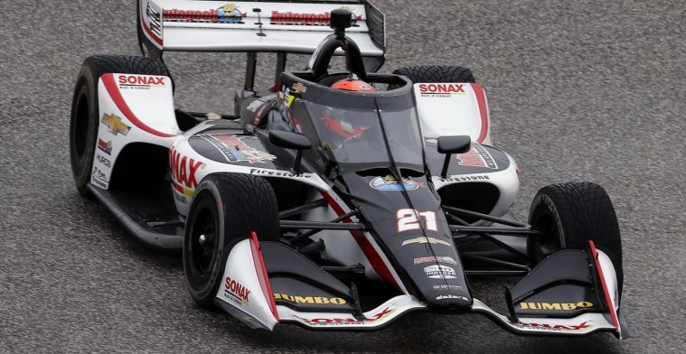 Van Kalmthout crasht bij race-debuut IndyCar: Schuld ligt helemaal bij mij