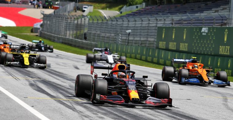 LIVE | Verstappen valt snel uit in Oostenrijkse GP, Bottas superieur aan kop