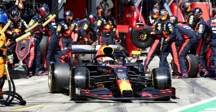 Pitstop van Verstappen opnieuw de snelste; Red Bull stijf bovenaan