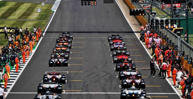 WK-stand constructeurs: Ferrari klimt een plek, Red Bull vergroot gat met McLaren