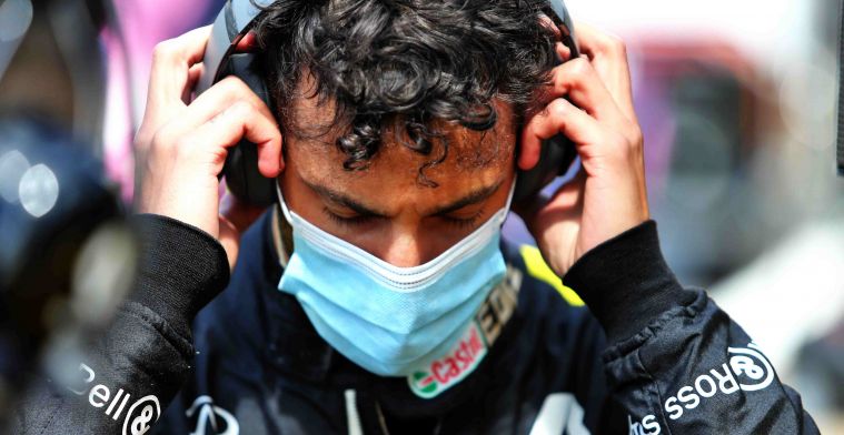 Ricciardo baalt ervan dat Grosjean de 'Verstappen-regel' aan zijn laars lapt