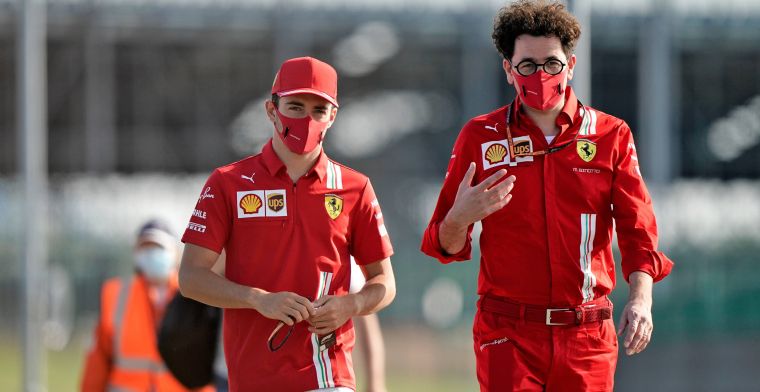 Briatore ziet het mis gaan bij Ferrari: ''Daar hebben ze elke keer problemen mee''
