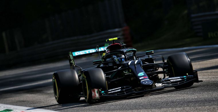 Complete uitslag VT1: Mercedes ook in Italië op 1 en 2, Verstappen achter Albon