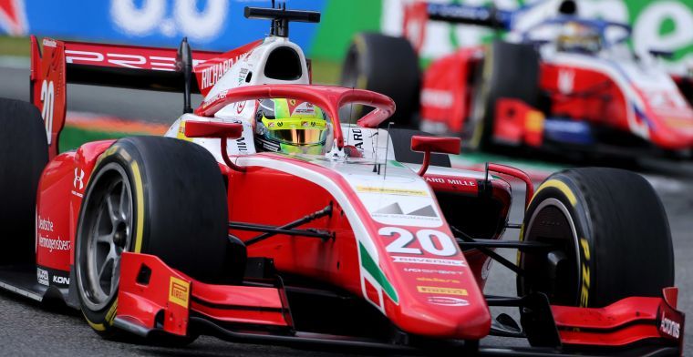 ‘Het kan niet anders dan dat Mick Schumacher volgend jaar in de F1 zit’