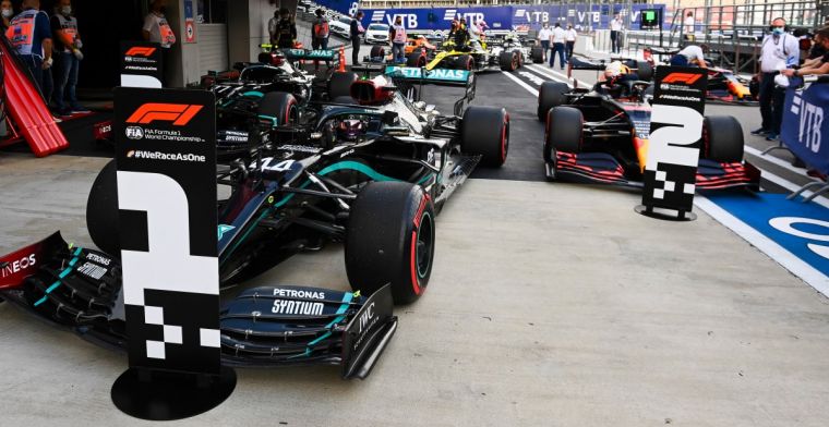 Samenvatting van de zaterdag in Rusland: Hamilton en Verstappen maken het verschil
