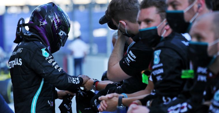 Hamilton en Bottas krijgen ervan langs op het internet na GP Rusland