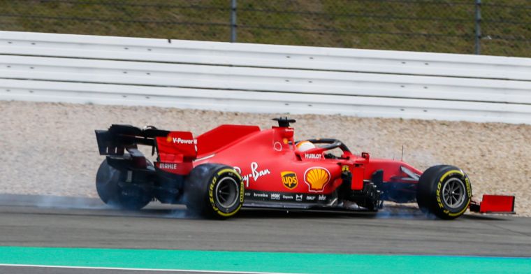 Vettel maakt steeds meer fouten: 'Lijkt met zijn hoofd al ergens anders'