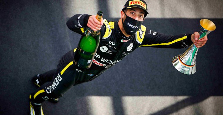 Ricciardo: 'Dat is het coolste cadeau wat ik ooit heb gezien'
