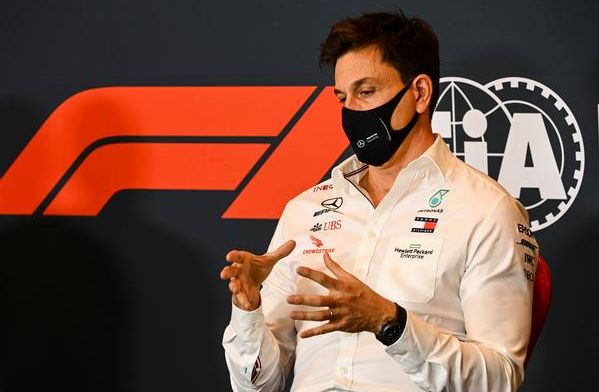 Aandelen van Mercedes in Aston Martin zullen 'voorlopig geen invloed hebben' in F1