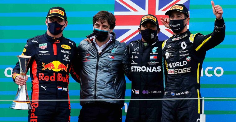 Ricciardo: Rosberg deed dat, maar voor meeste rijders zou dat moeilijk zijn